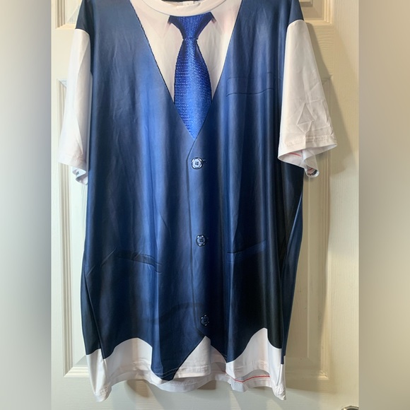 Mens Goofy Tuxedo Style T Shirt - Picture 2 of 6